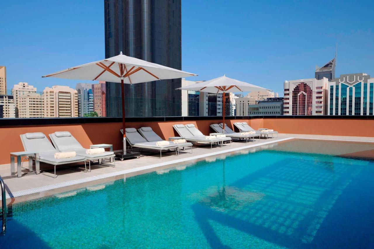 Courtyard By Marriott World Trade Center, Abu Dhabi Hotel Exterior foto